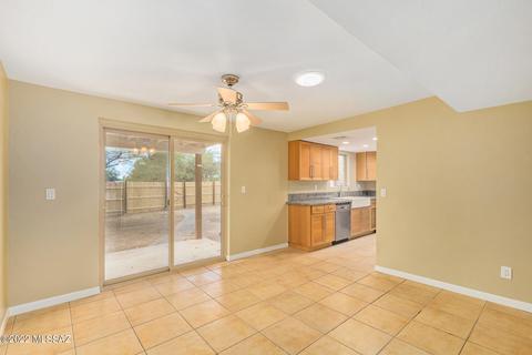 7616 E Keith Dr, Tucson, AZ 85730 photo 9