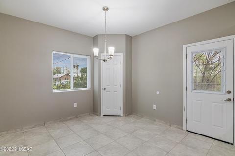 466 E 33rd St, Tucson, AZ 85713 photo 12