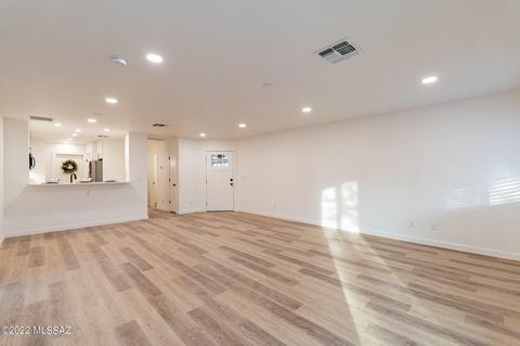 7026 E Mitchell Flyer Rd, Tucson, AZ 85730 photo 8