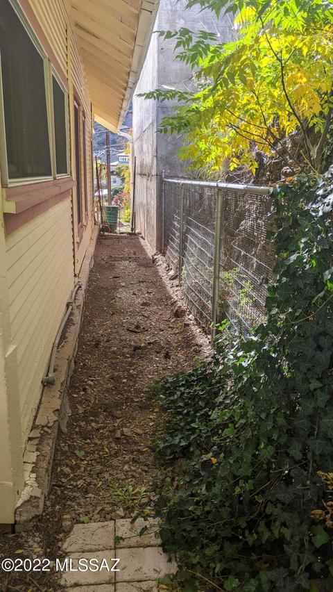 111 Clawson Ave, Bisbee, AZ 85603 photo 9