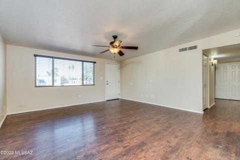 7660 E White Pine Pl, Tucson, AZ 85730 photo 4