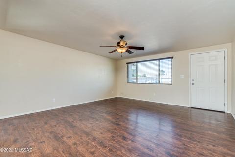 7660 E White Pine Pl, Tucson, AZ 85730 photo 1