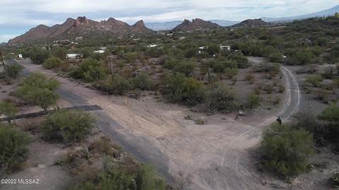 6265 S Caballo Rd, Tucson, AZ 85746