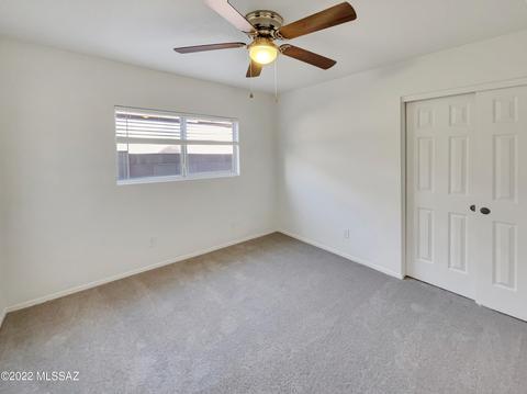 10661 S Silverbluff Dr, Vail, AZ 85641 photo 8