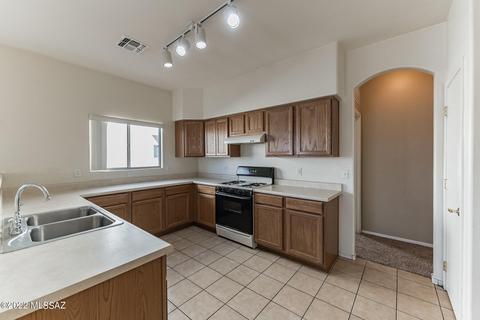 3538 Drexel Manor Stra, Tucson, AZ 85706 photo 4