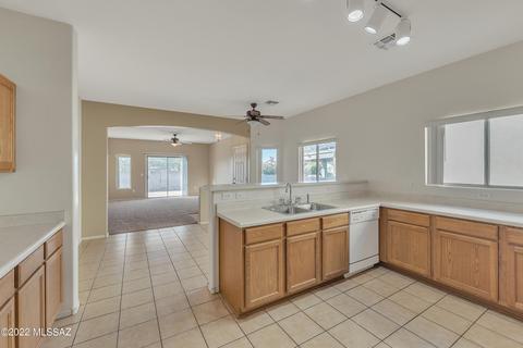 3538 Drexel Manor Stra, Tucson, AZ 85706 photo 7