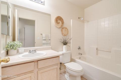 9441 E Bench Mark Loop, Tucson, AZ 85747 photo 19