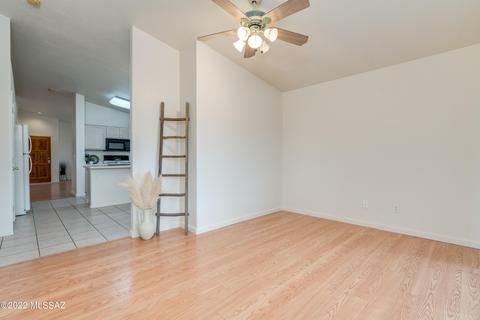 9441 E Bench Mark Loop, Tucson, AZ 85747 photo 12