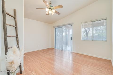 9441 E Bench Mark Loop, Tucson, AZ 85747 photo 11