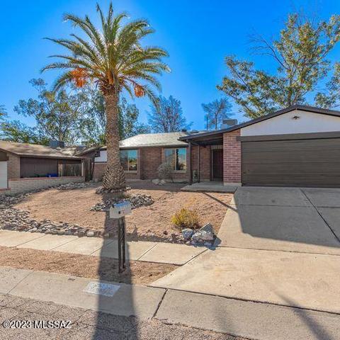 8348 E Ruby Dr, Tucson, AZ 85730 photo 2