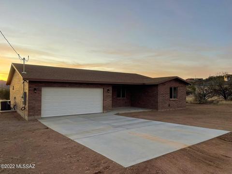 1850 Isabel Ct, Rio Rico, AZ 85648