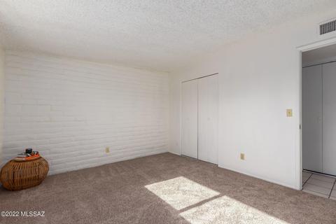 7810 E Apple Tree Dr, Tucson, AZ 85730 photo 10
