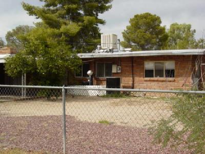 6112 Eli St, Tucson, AZ 85711 photo 4
