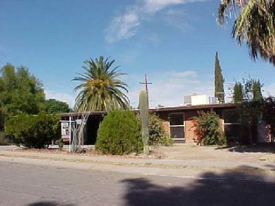 8145 E Baker Dr, Tucson, AZ 85710 photo 1