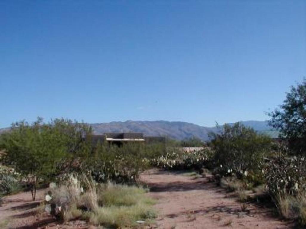 13741 E Placita Pastando, Vail, AZ 85641 photo 2