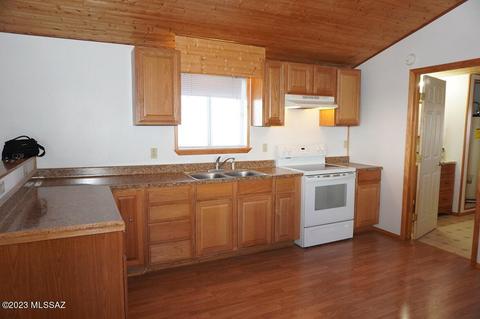 3567 E Doe Ranch Rd, Pearce, AZ 85625 photo 4