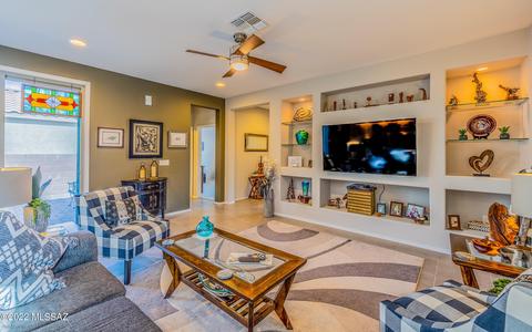 10087 S Telega Dr, Vail, AZ 85641 photo 3