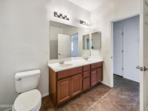 6227 E Bramble St, Tucson, AZ 85756 photo 5