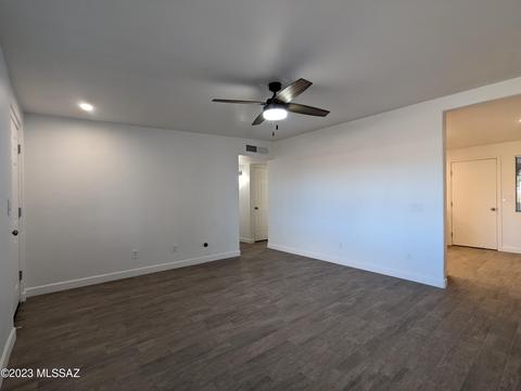 6718 E Hawk Dr, Tucson, AZ 85730 photo 6