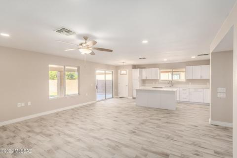 3697 E Mecate Rd, Tucson, AZ 85739 photo 4