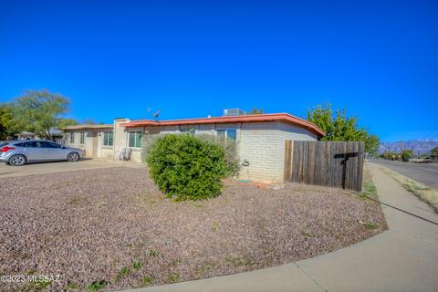 6783 E Hawk Dr, Tucson, AZ 85730 photo 3