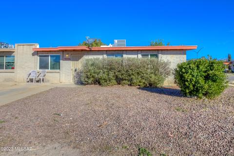 6783 E Hawk Dr, Tucson, AZ 85730 photo 1