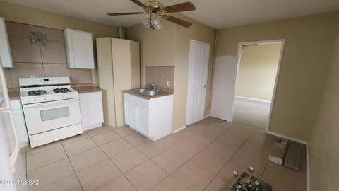 151 S Cochise Ave, Willcox, AZ 85643 photo 17