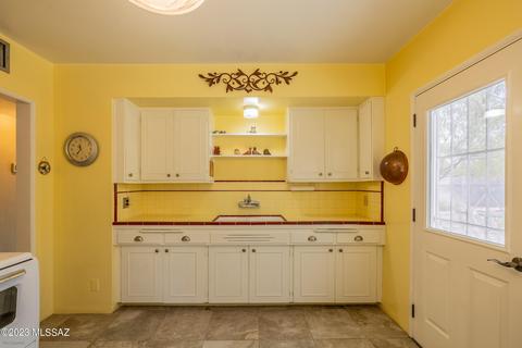 4528 E 9th St, Tucson, AZ 85711 photo 8