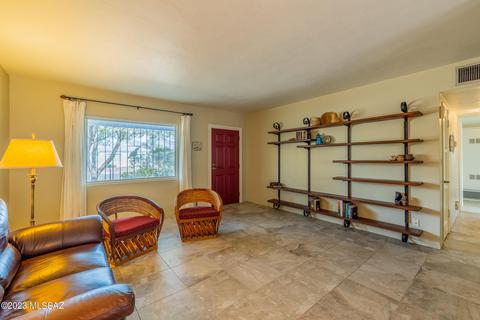 4528 E 9th St, Tucson, AZ 85711 photo 4