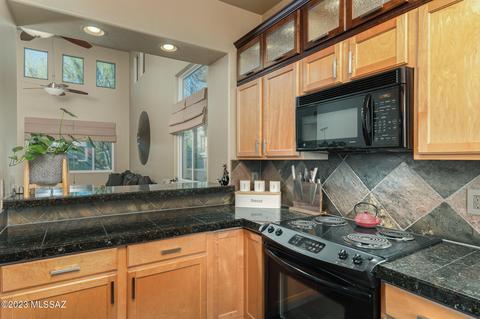 161 E Bishop Ln, Vail, AZ 85641 photo 2
