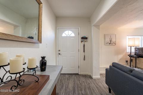 850 E Graybill Dr, Tucson, AZ 85719 photo 4