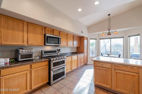10272 E Buffaloberry Loop, Tucson, AZ 85748 photo 21