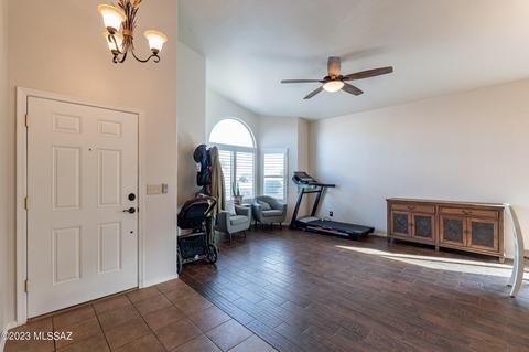 10272 E Buffaloberry Loop, Tucson, AZ 85748 photo 4