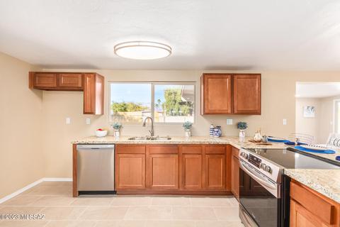 8401 E Beverly St, Tucson, AZ 85710 photo 12