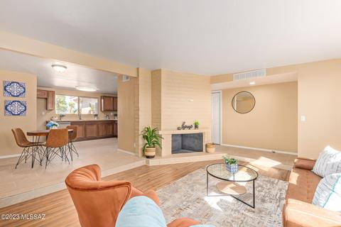 8401 E Beverly St, Tucson, AZ 85710 photo 1