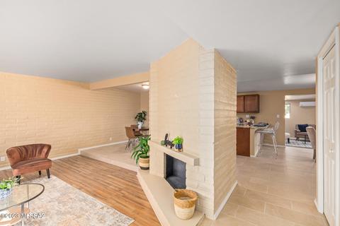 8401 E Beverly St, Tucson, AZ 85710 photo 3