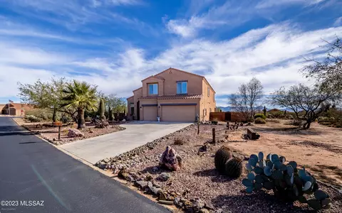3458 E Broadwater Way, Sahuarita, AZ 85629