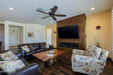 2551 E Wrightson View Dr, Green Valley, AZ 85614 photo 8