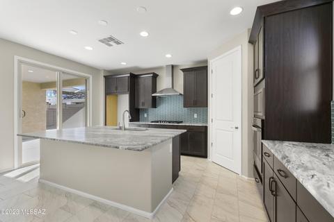 9710 E Holbert Trl, Tucson, AZ 85747 photo 7