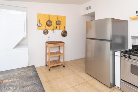 3705 E 33rd St, Tucson, AZ 85713 photo 3
