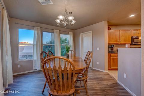 10628 S Silverbluff Dr, Vail, AZ 85641 photo 6