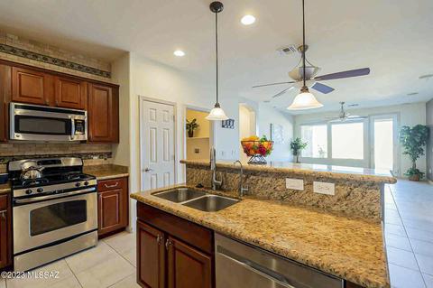 335 E Desert Haven Pl, Vail, AZ 85641 photo 5