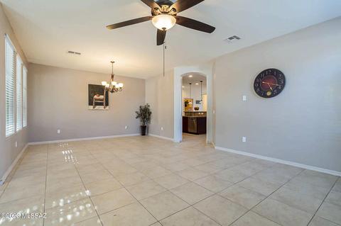 335 E Desert Haven Pl, Vail, AZ 85641 photo 3
