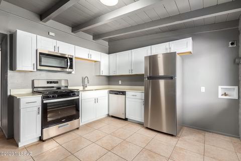 221 E Roger Rd, Tucson, AZ 85705 photo 12