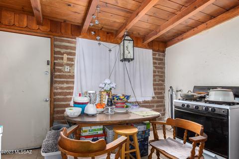 221 E Roger Rd, Tucson, AZ 85705 photo 17