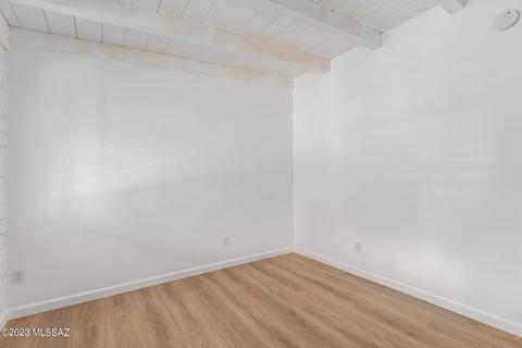 221 E Roger Rd, Tucson, AZ 85705 photo 23