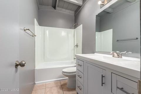 221 E Roger Rd, Tucson, AZ 85705 photo 15