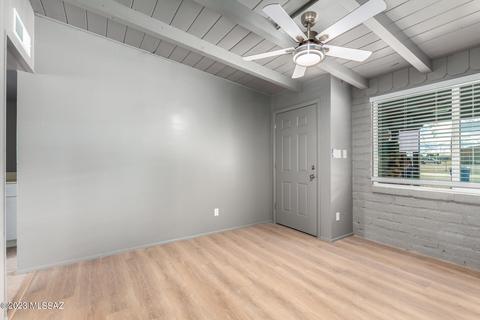 221 E Roger Rd, Tucson, AZ 85705 photo 7