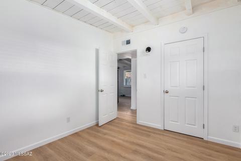 221 E Roger Rd, Tucson, AZ 85705 photo 29