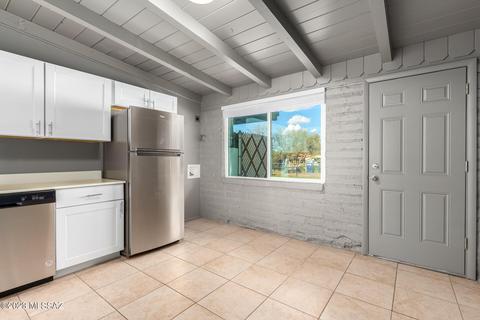 221 E Roger Rd, Tucson, AZ 85705 photo 11